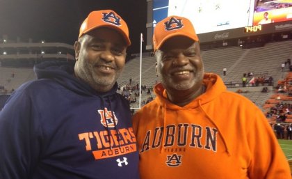 Hinton2 gridironnow.com