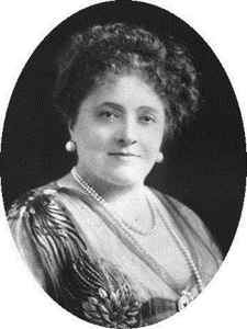 Tetrazzini - portrait facing forward